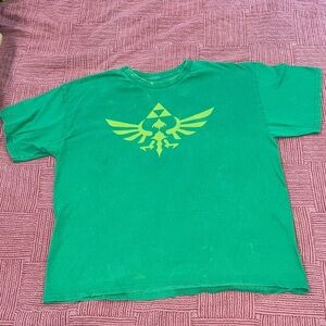 Zelda faded look men’s XL green yellow tshirt